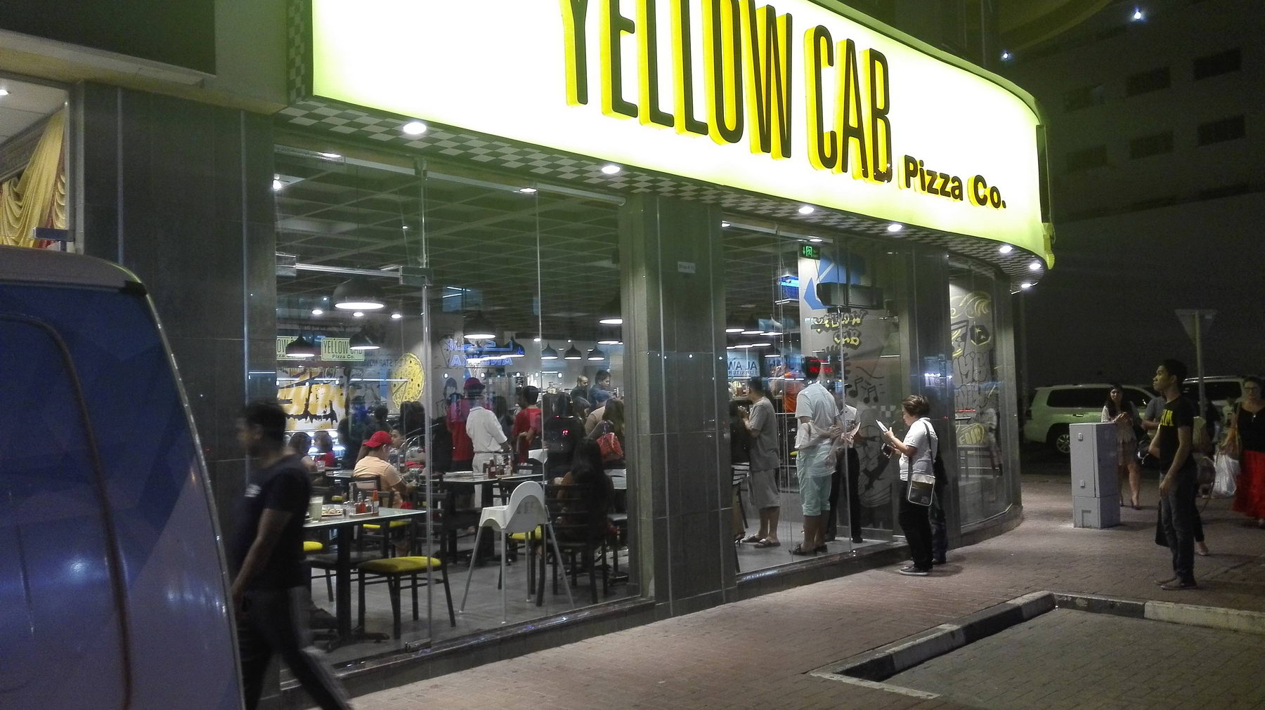 Yellow Cab Pizza outdoor place